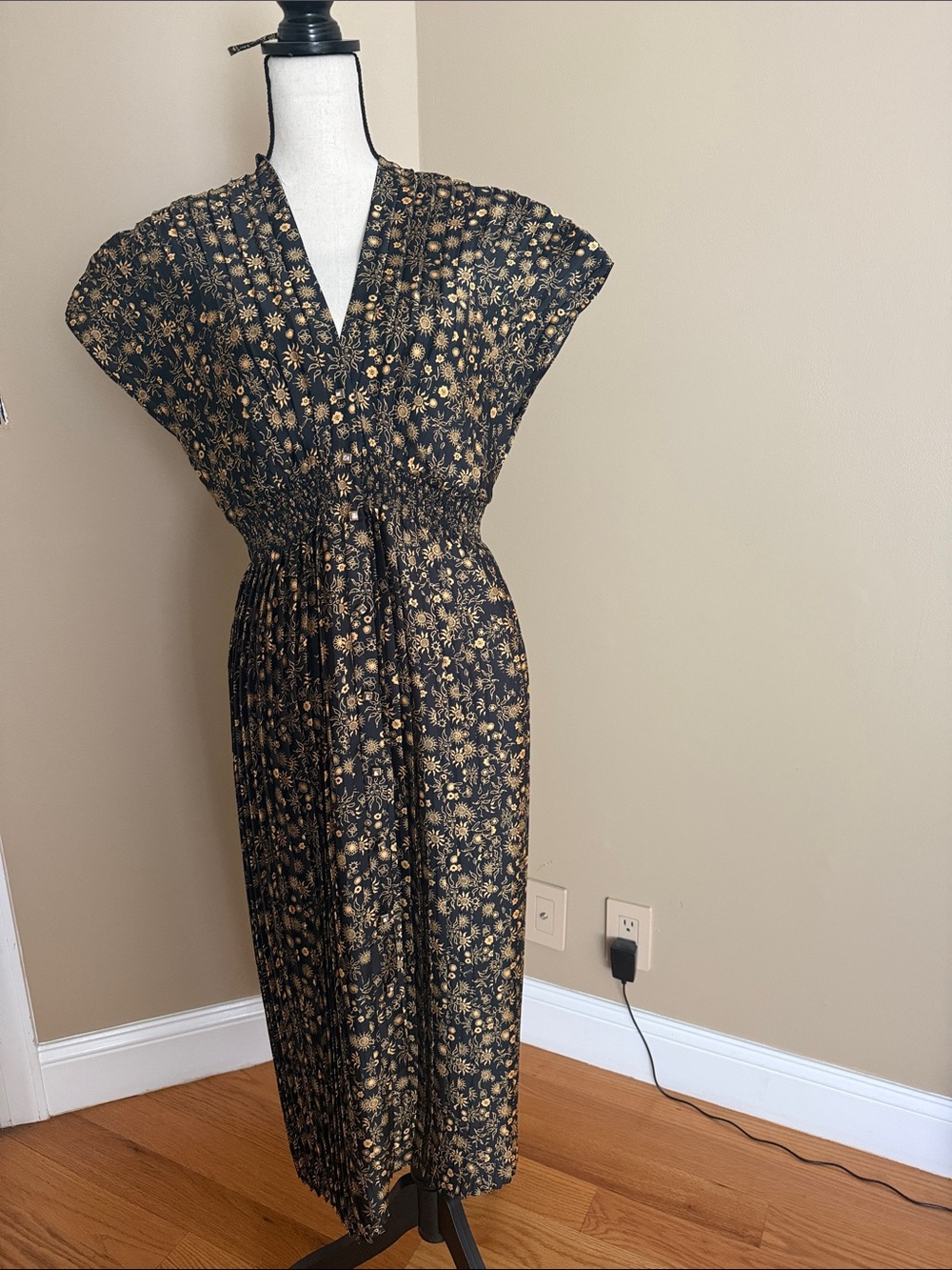 Sandro plisse dress, very flattering